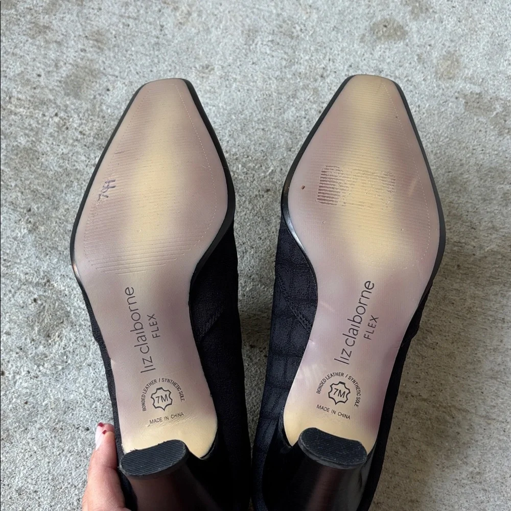 Liz Claiborne Black Patterned Booties